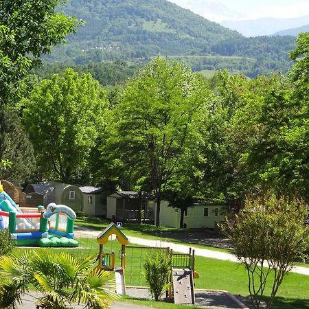 Camping - Piscine - Ccbaieb Montjoie-en-Couserans Exterior photo